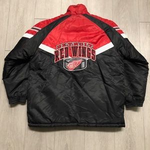 Vintage Detroit Red Wings NHL Mens Medium Reversible Puffer Embroidered Jacket
